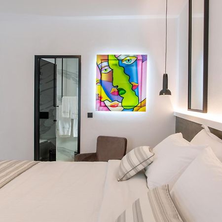 Central Boutique Hotel by naoussa hills adults only Extérieur photo