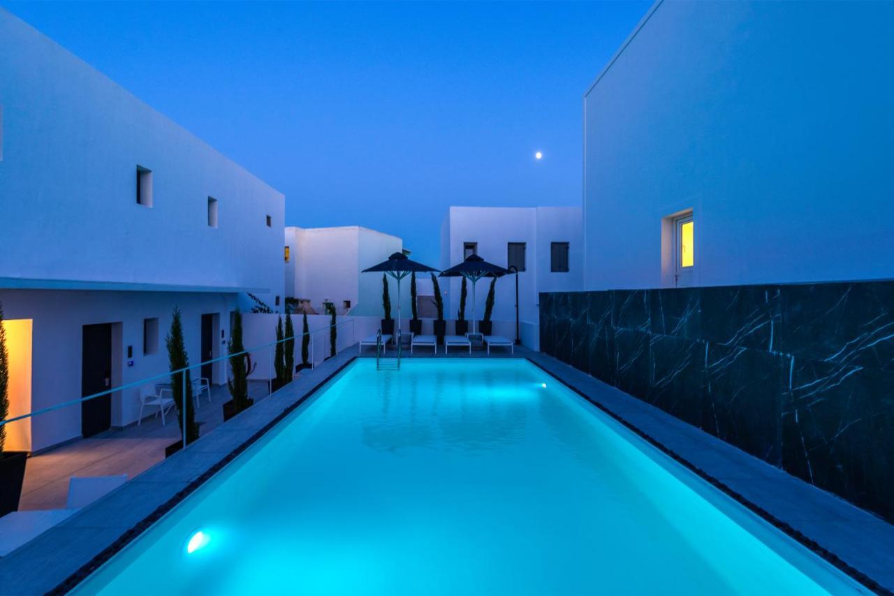 Central Boutique Hotel by naoussa hills adults only Extérieur photo
