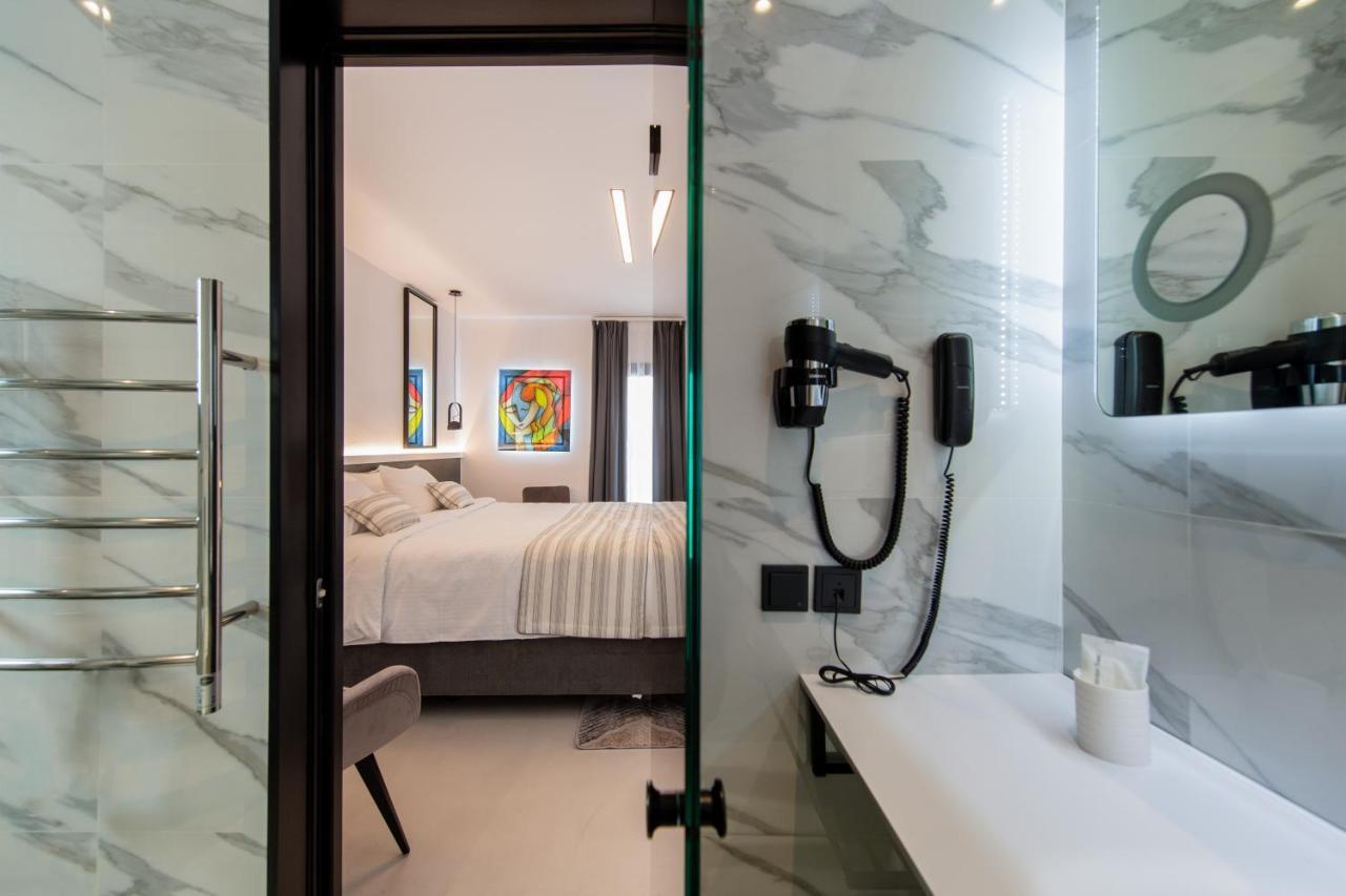 Central Boutique Hotel by naoussa hills adults only Extérieur photo