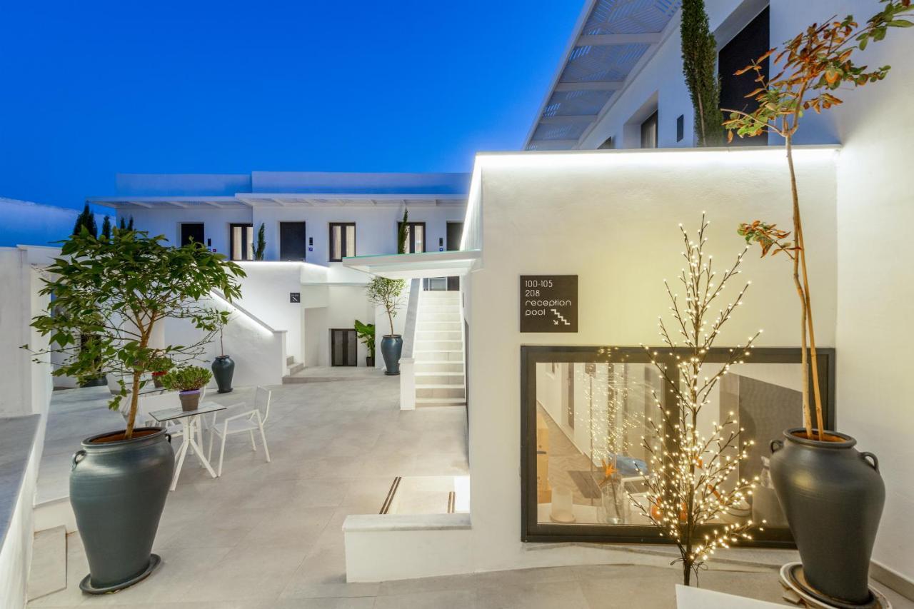 Central Boutique Hotel by naoussa hills adults only Extérieur photo