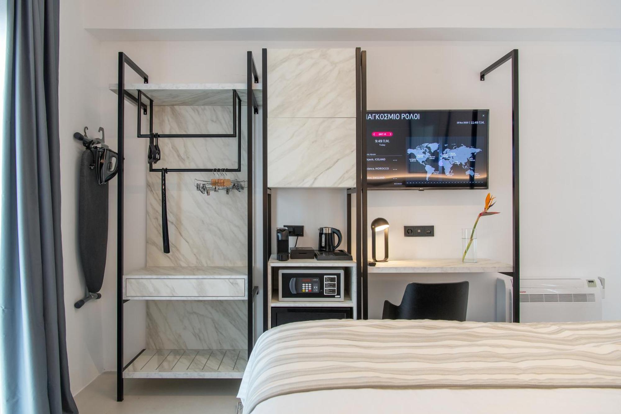 Central Boutique Hotel by naoussa hills adults only Extérieur photo
